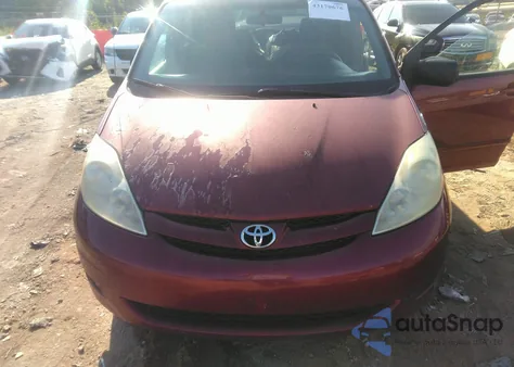 2010 Toyota Sienna Le from USA, damaged, VIN 5TDKK4CC1AS305408